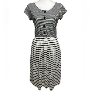 CARRIAGE COURT SPORT / Black & White Stripe Vintage Dress / Small?